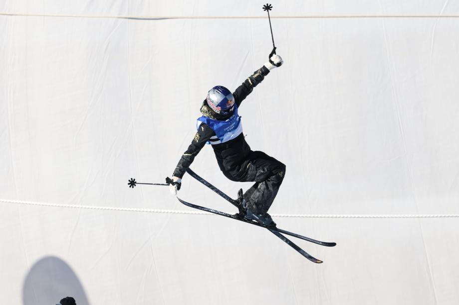 [图]目田式滑雪天下杯云顶站：谷爱凌初赛第一晋级